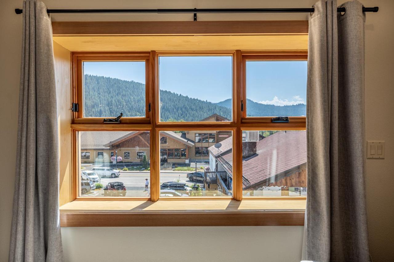 Alpen Dorf Pension เลเวนเวิร์ท ภายนอก รูปภาพ